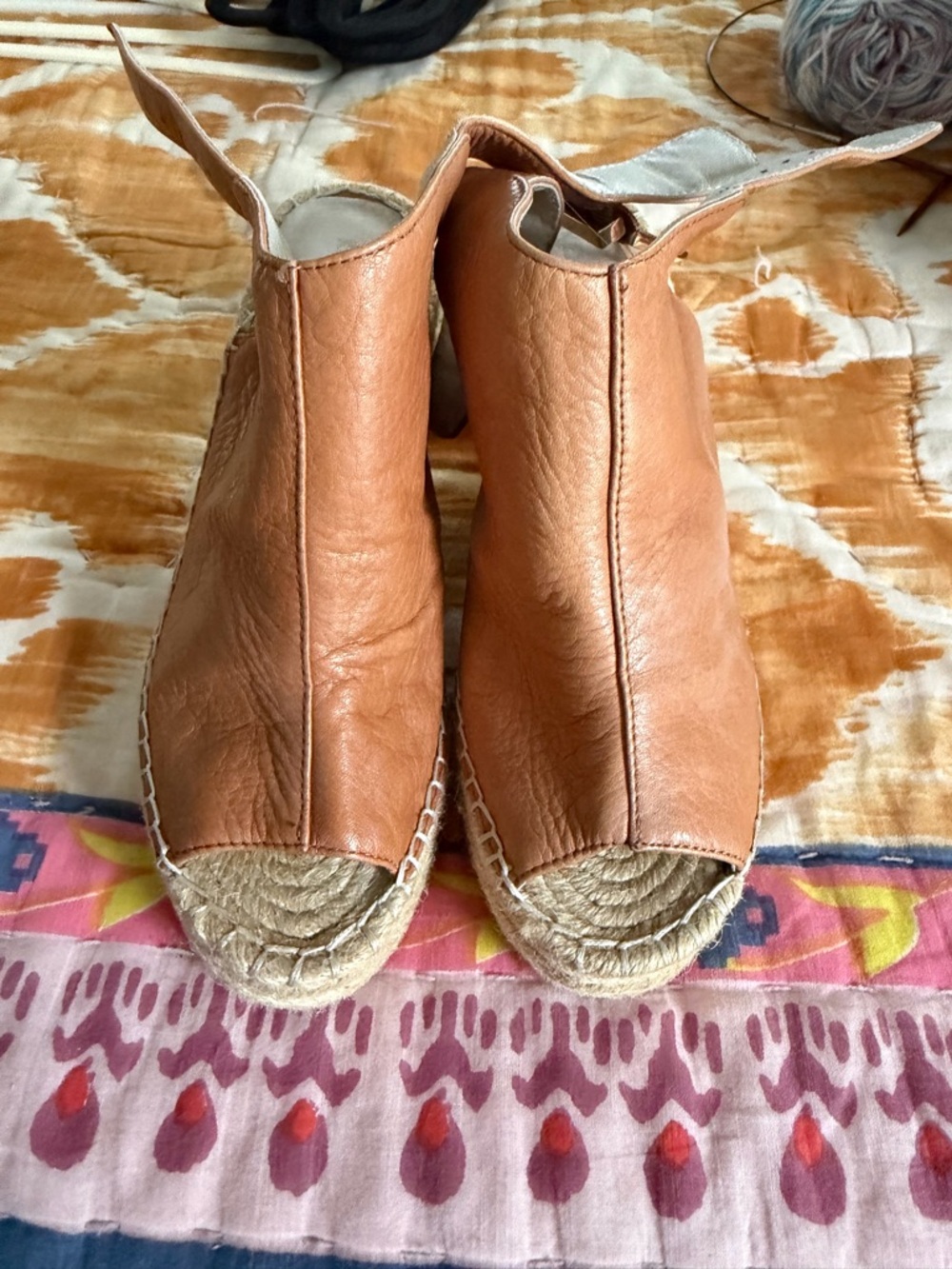 Kenneth Cole Womens Tan Leather Peep-Toe Espadrille Sandals